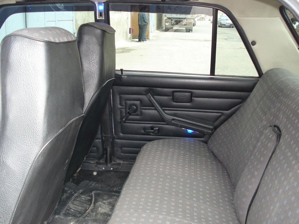 ВАЗ 2107 салон оригинал