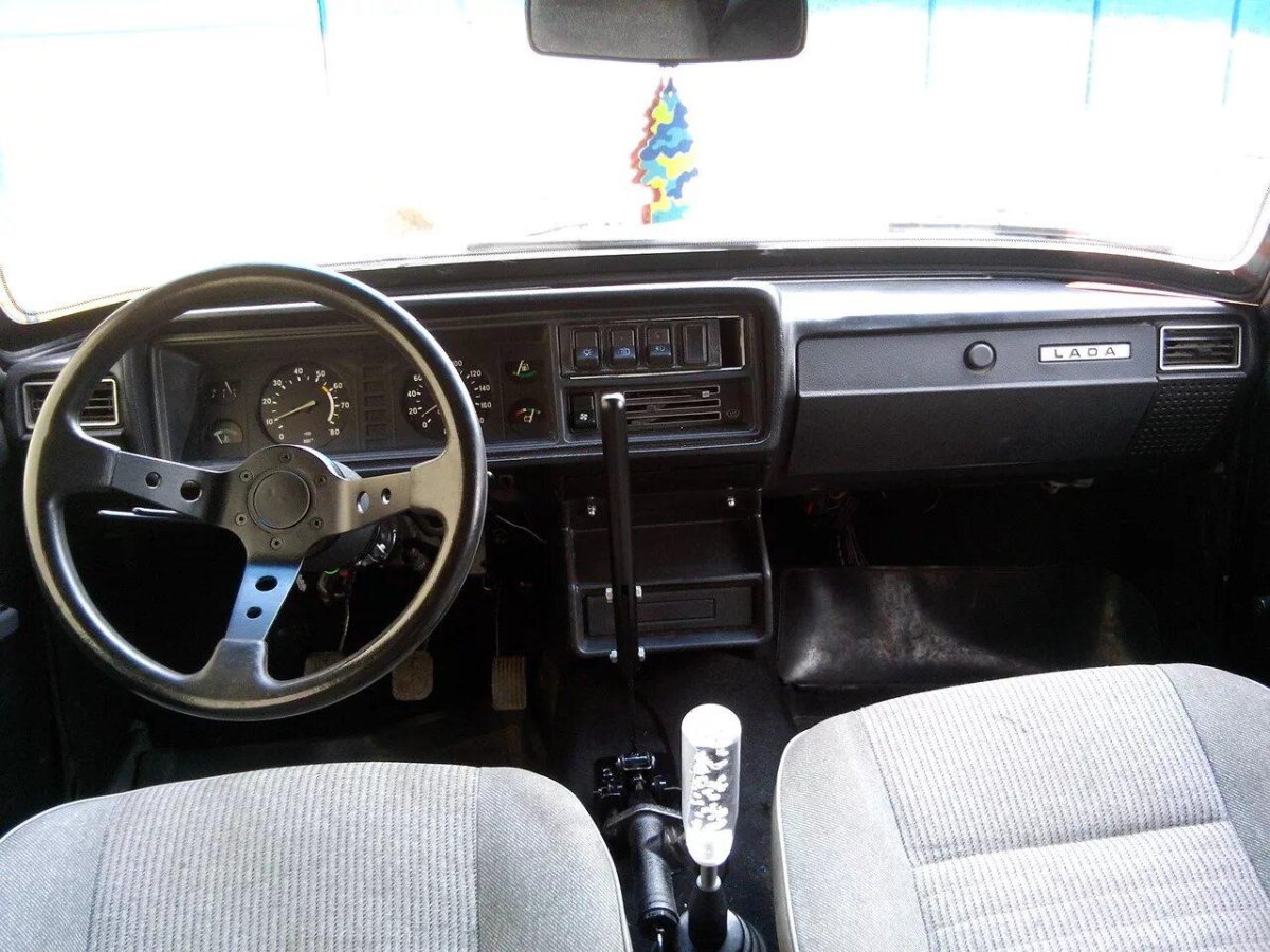 Лада 2107 салон
