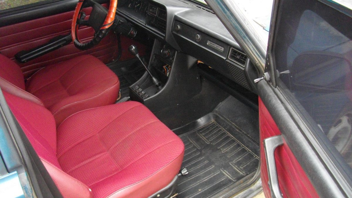 Редкий салон ВАЗ 2107