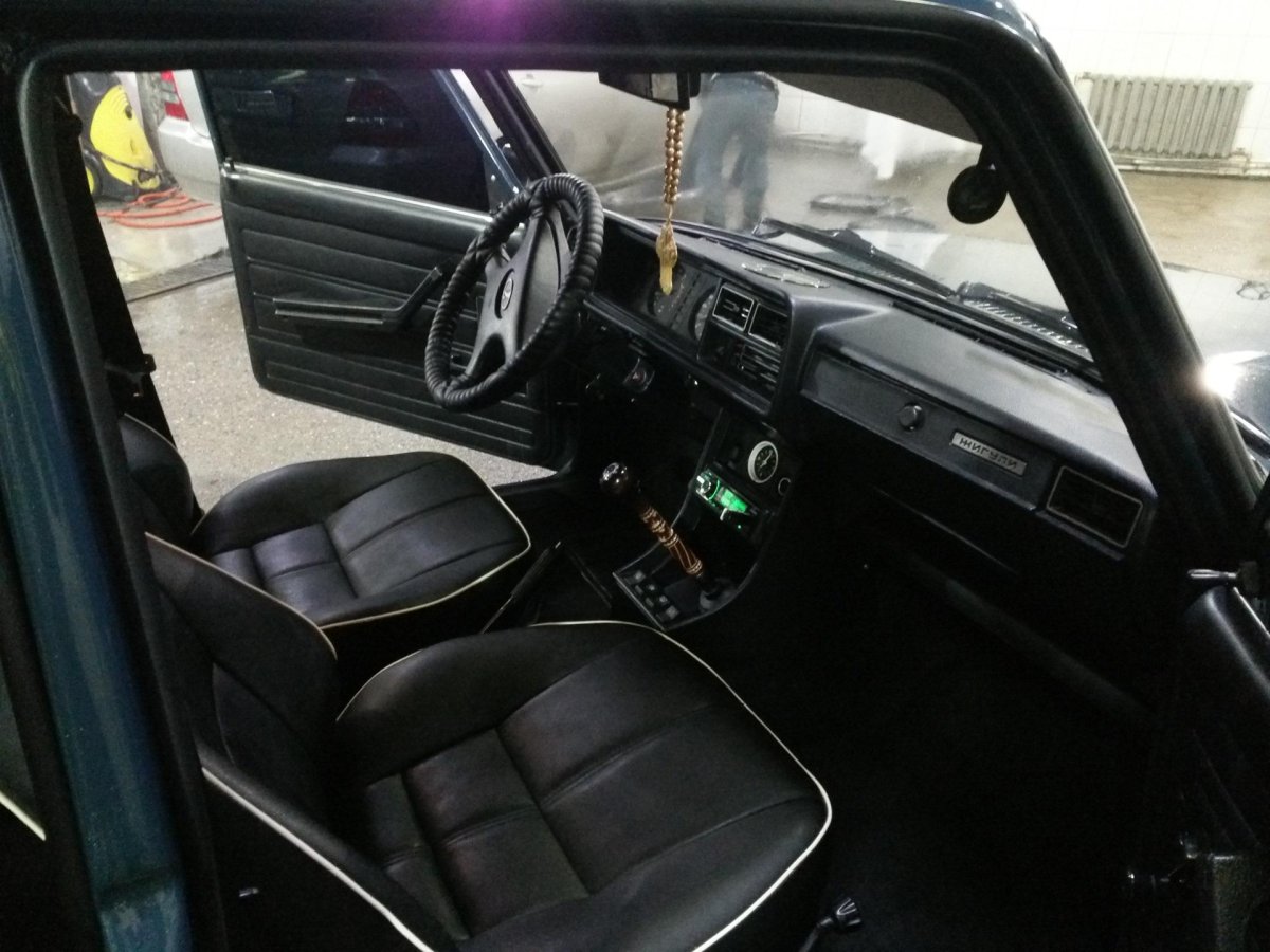 Лада 2107 салон