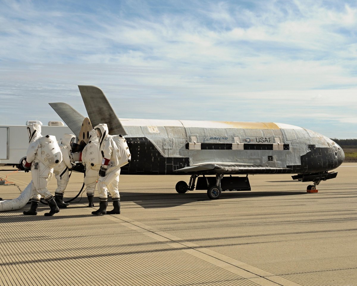 Космоплан x-37b