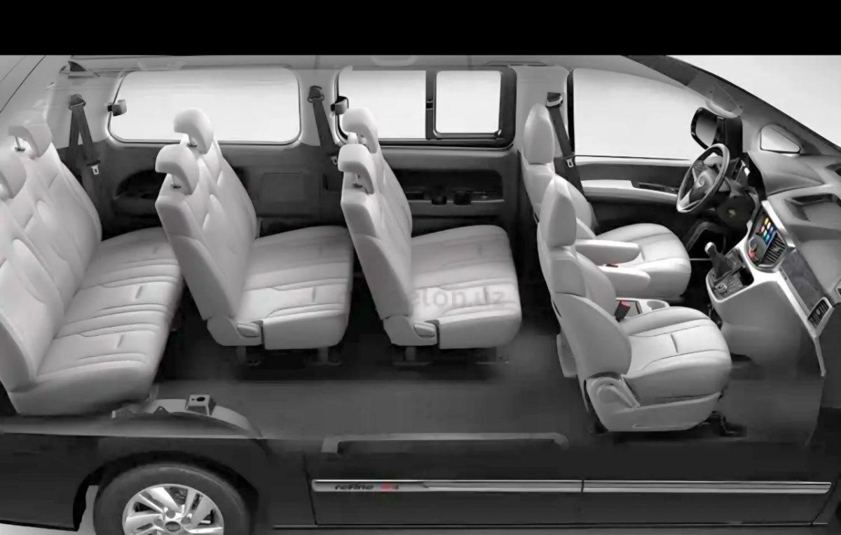 Минивэн JAC Refine m4