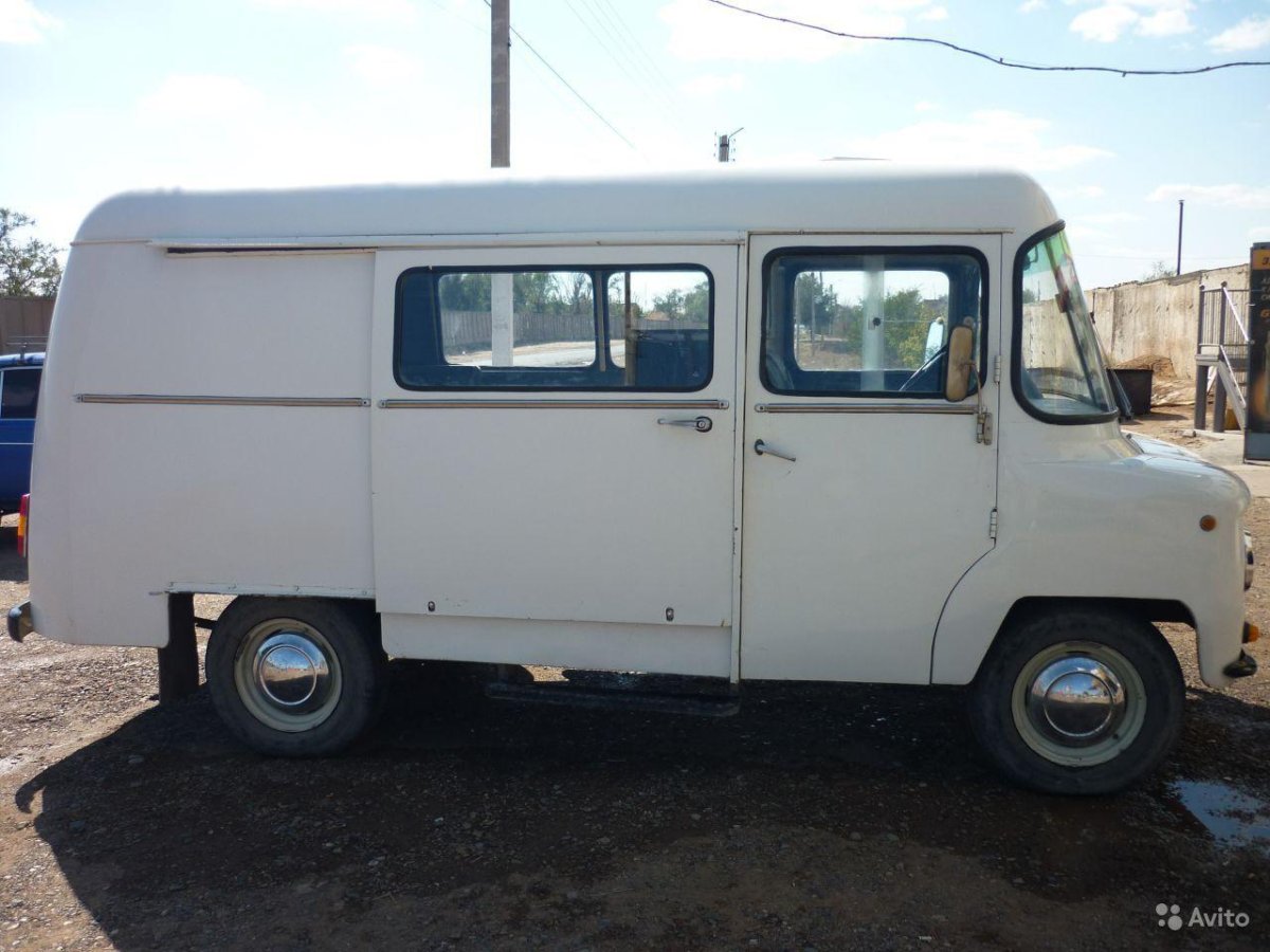 Микроавтобус с низкой крышей Ныса 522