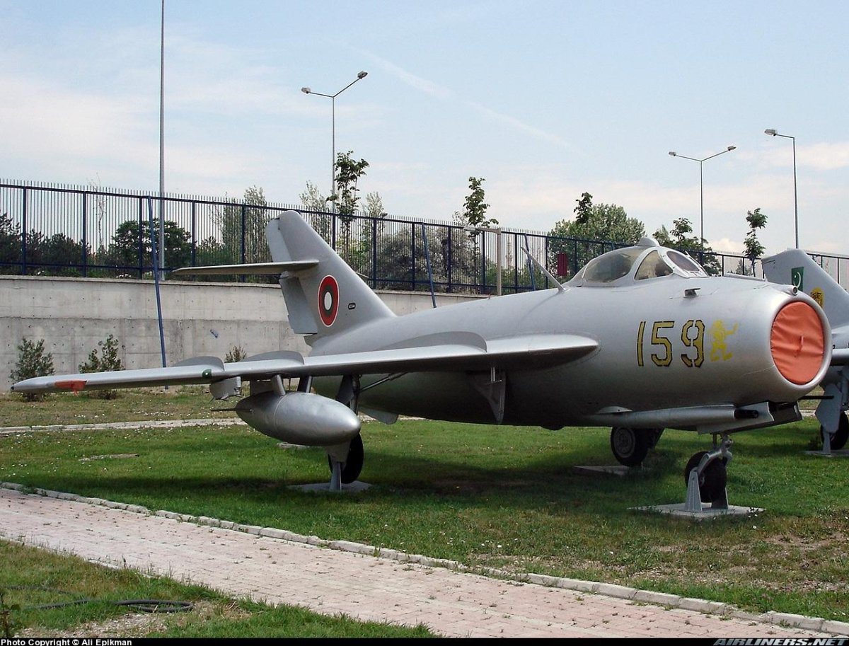 Миг-17 Walkaround