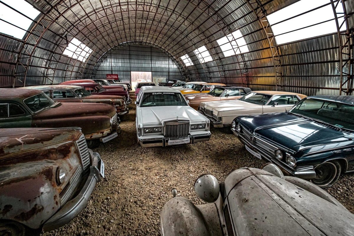 Музей АВТОКОМБИНАТ В Цыплино