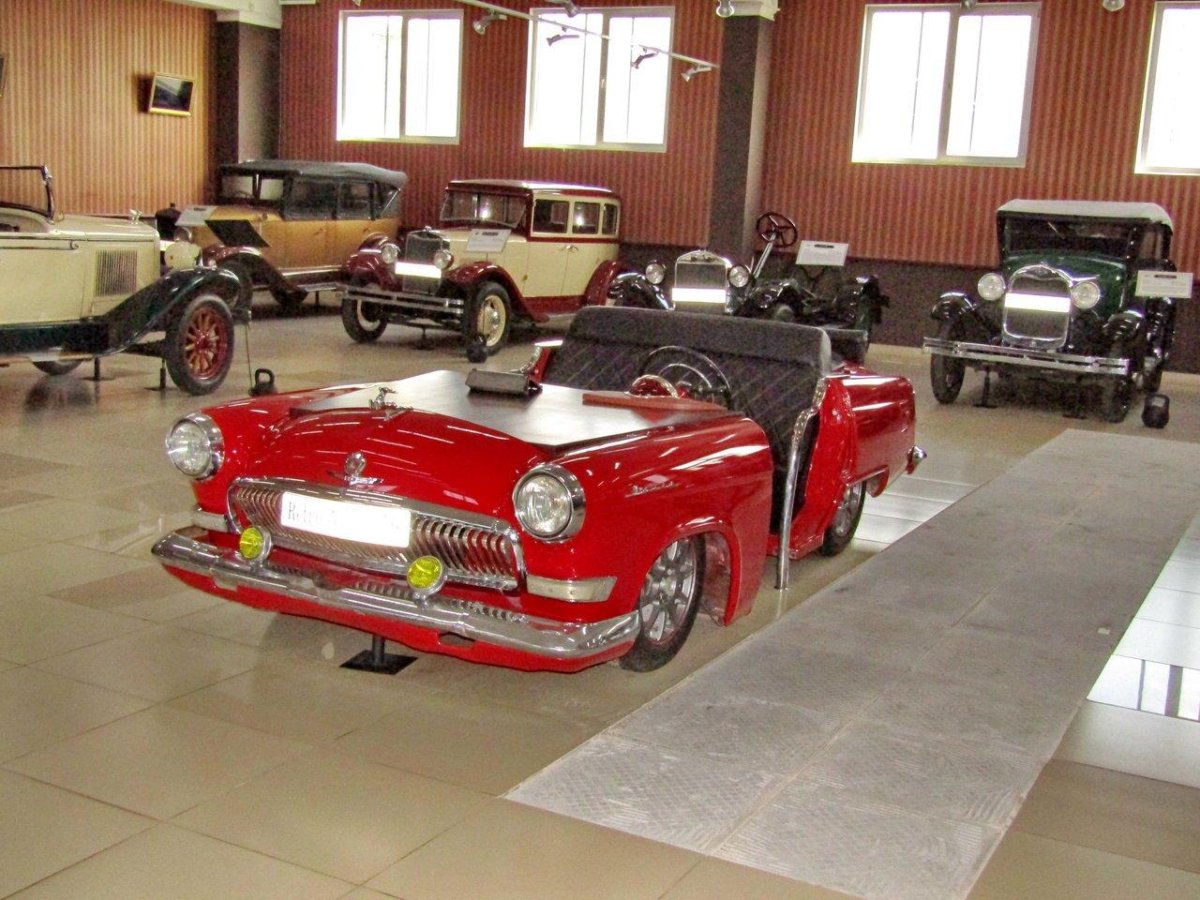 Музей ретро автомобилей в Челябинске
