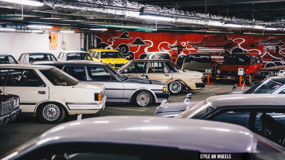 Buckets Empire музей японских автомобилей в Москве