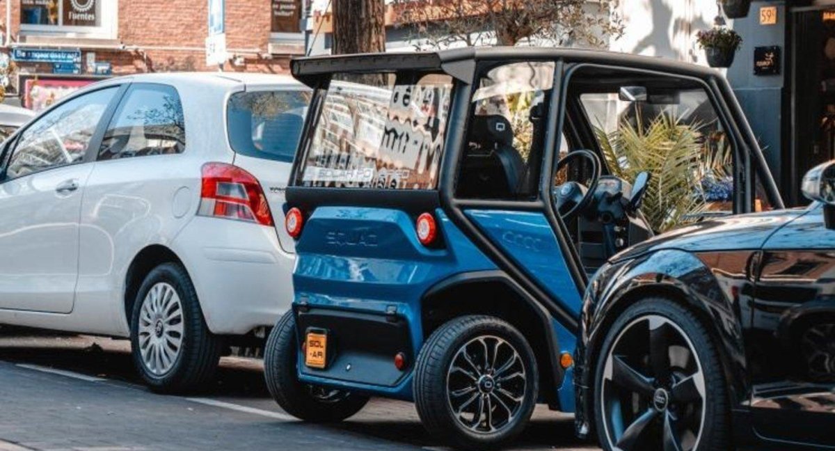 Электрокар с манипулятором