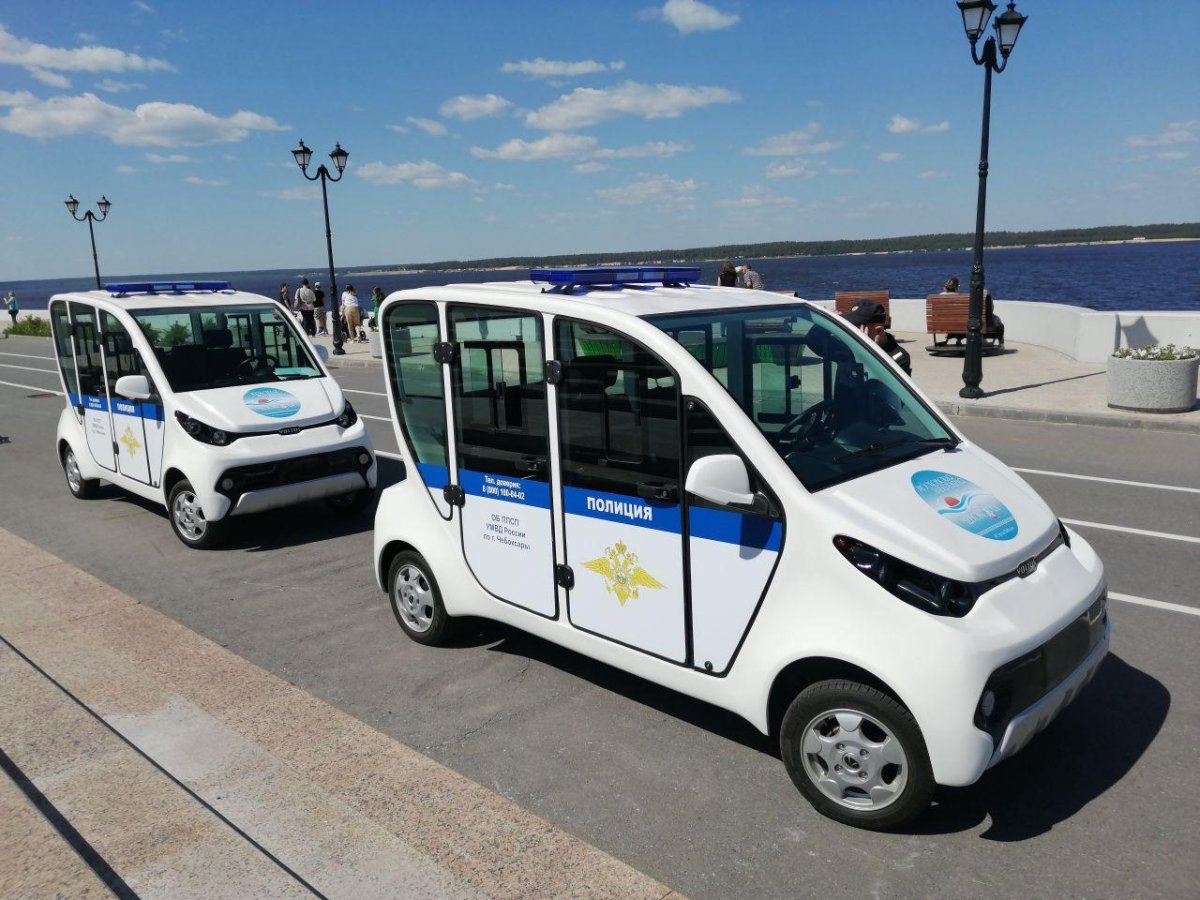 Электромобиль полиция