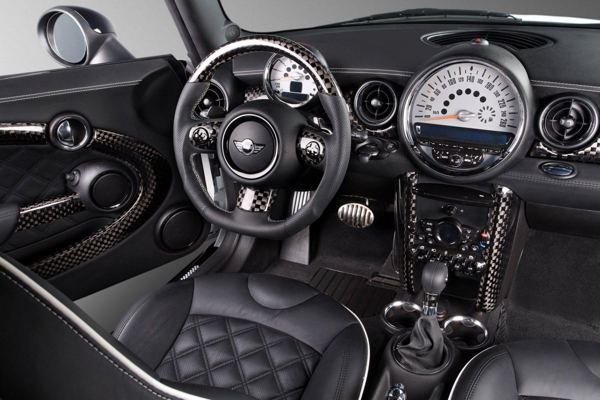 Mini Cooper Paceman салон