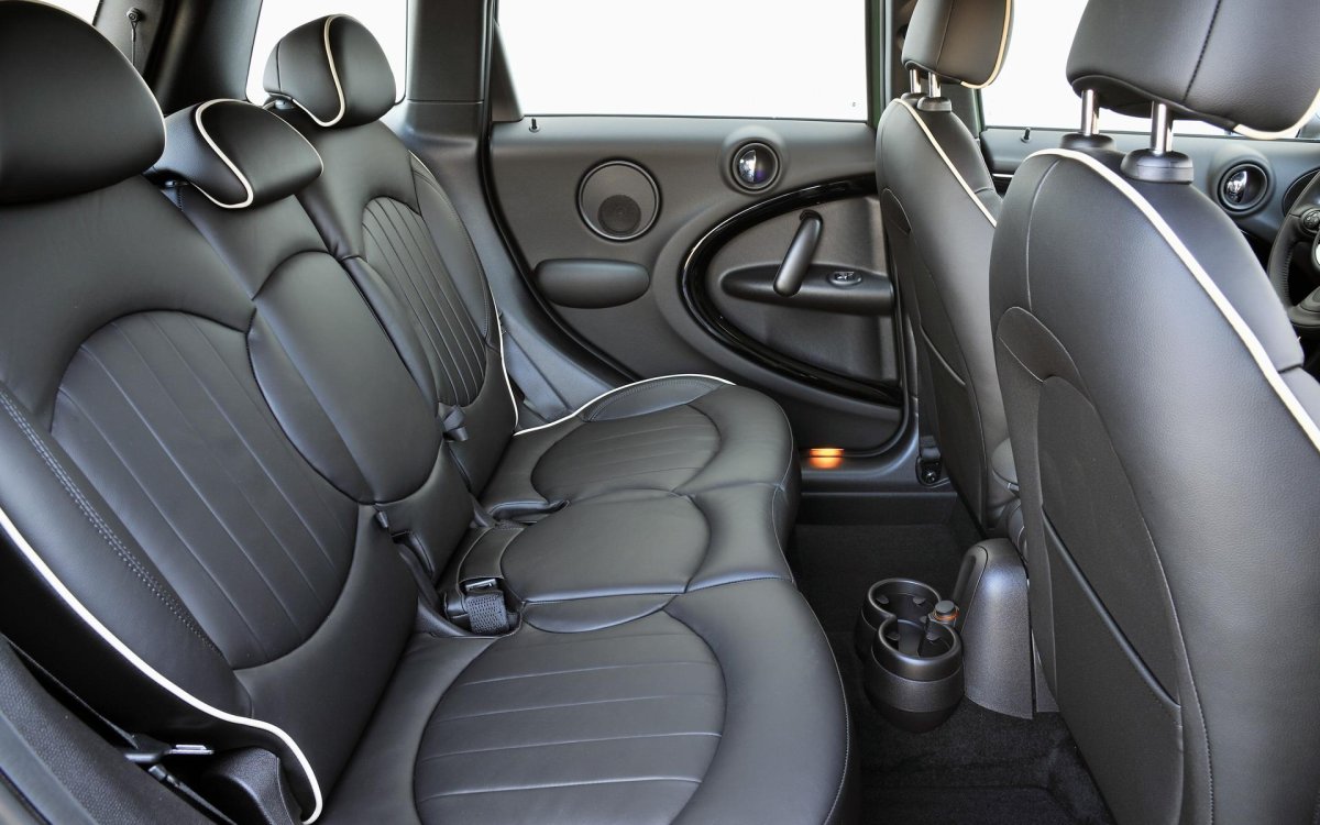 Mini Cooper Countryman 2021 салон