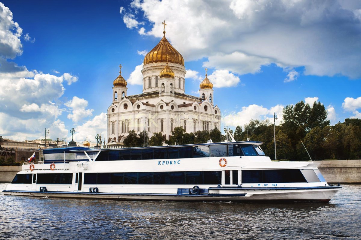 Теплоход Крокус Москва
