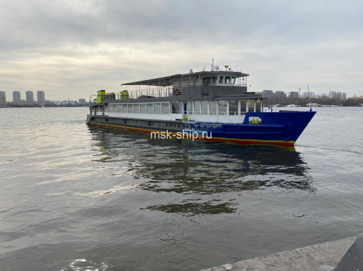 Теплоход Легенда Москва