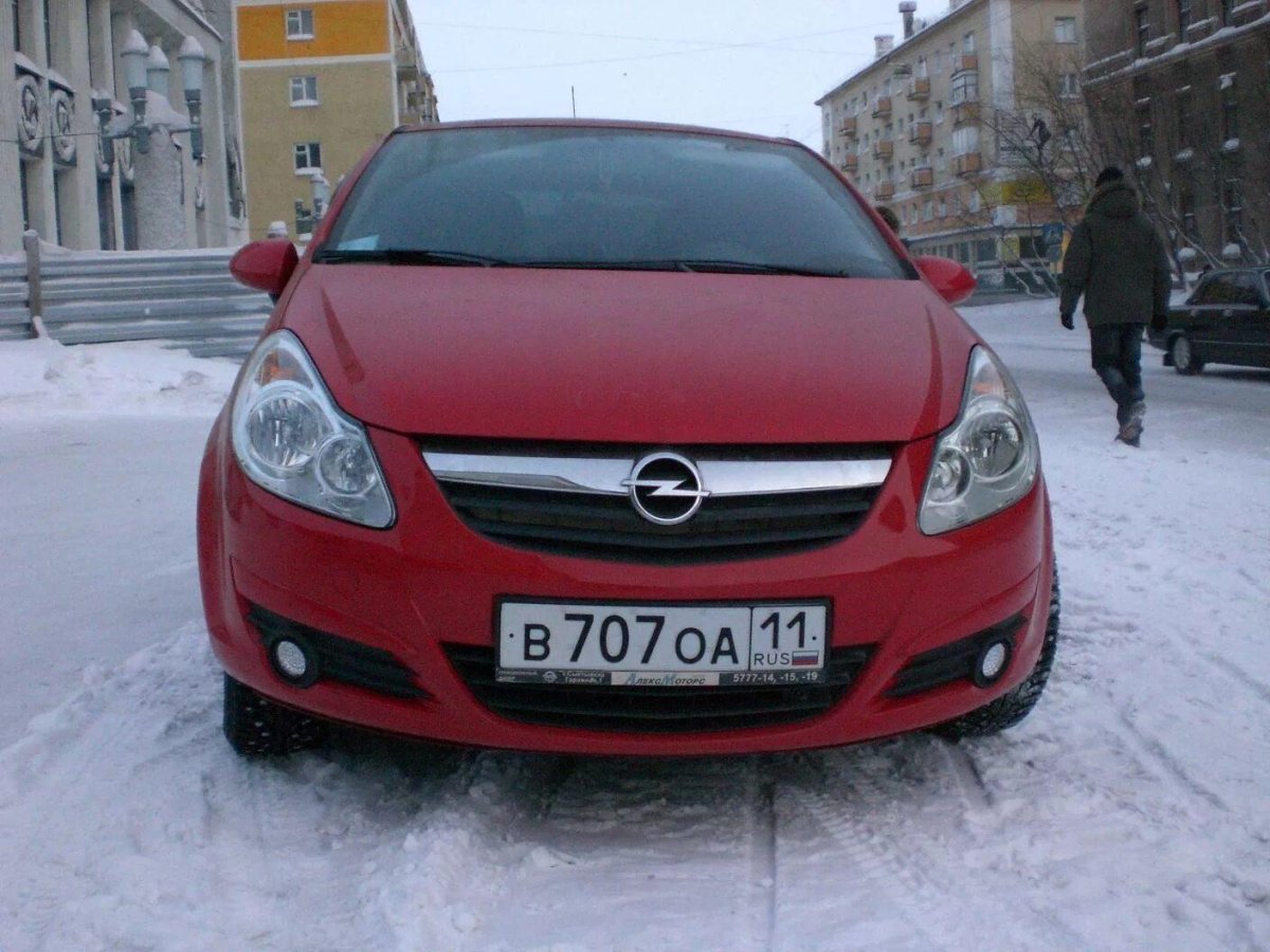 Противотуманные фары Опель Корса д 2008