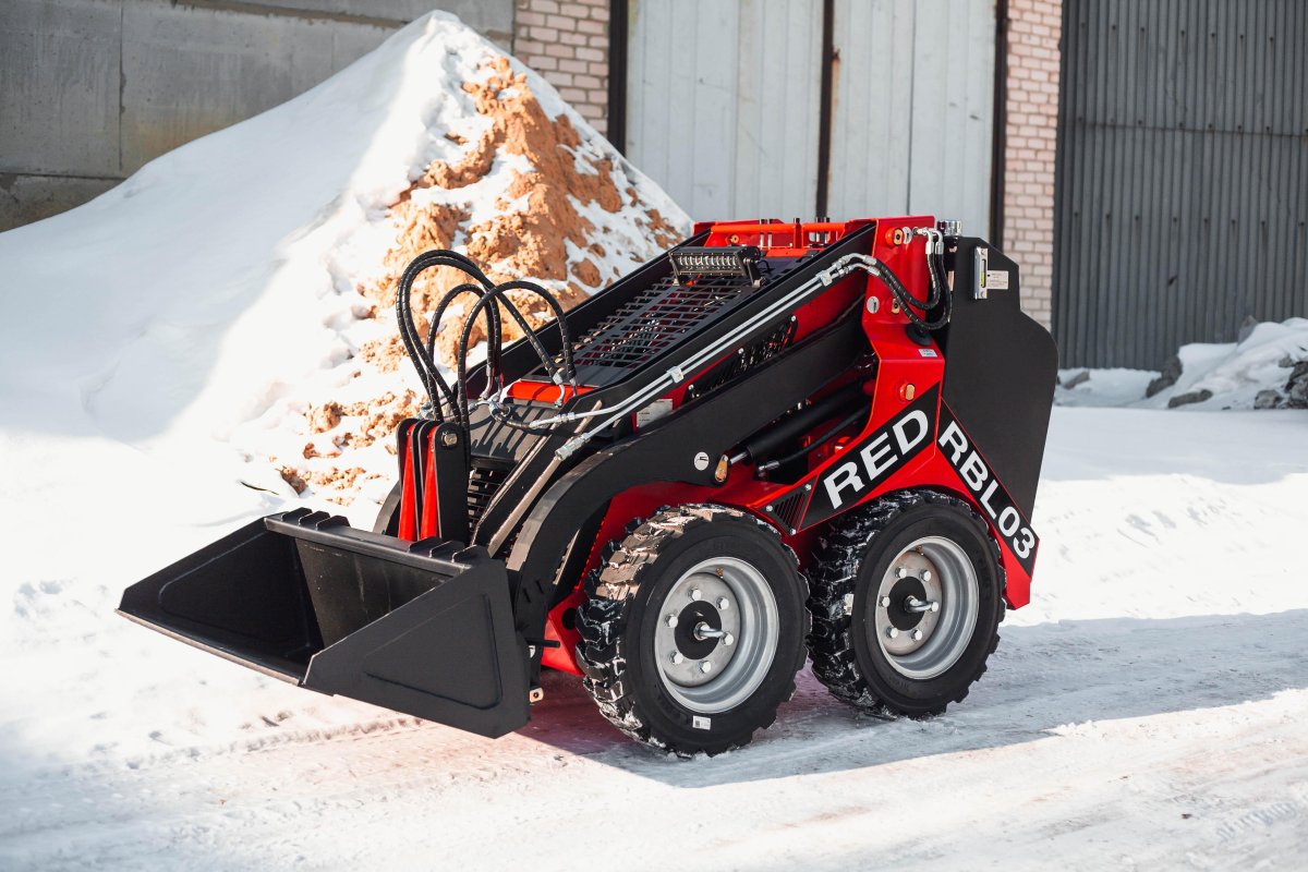 Телескопический погрузчик Redstar t200