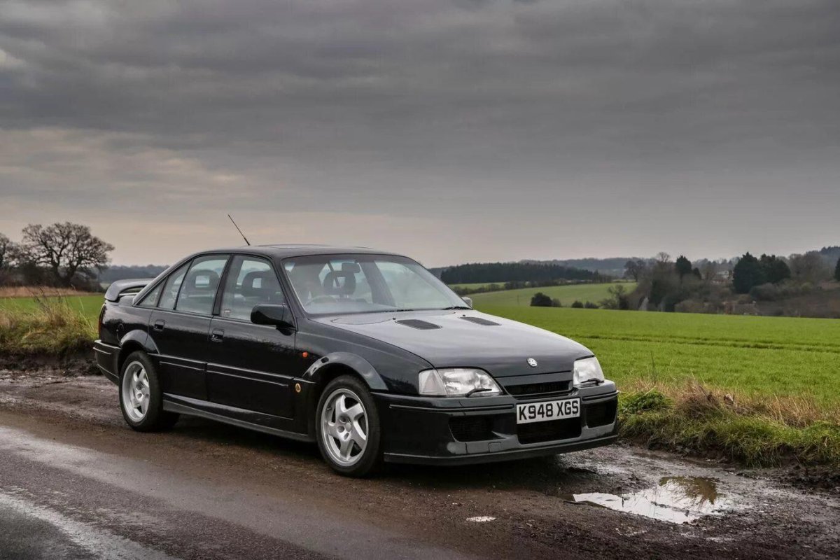 Opel Lotus Omega Carlton