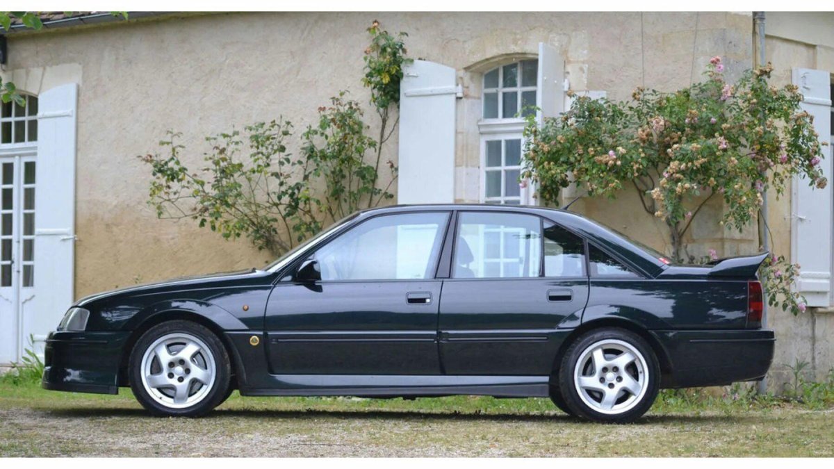 Opel Lotus Omega мотор