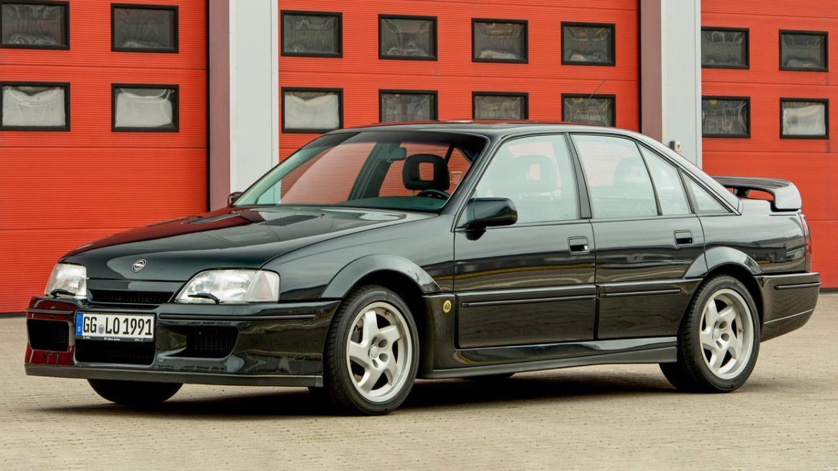 Opel Lotus Omega 1990