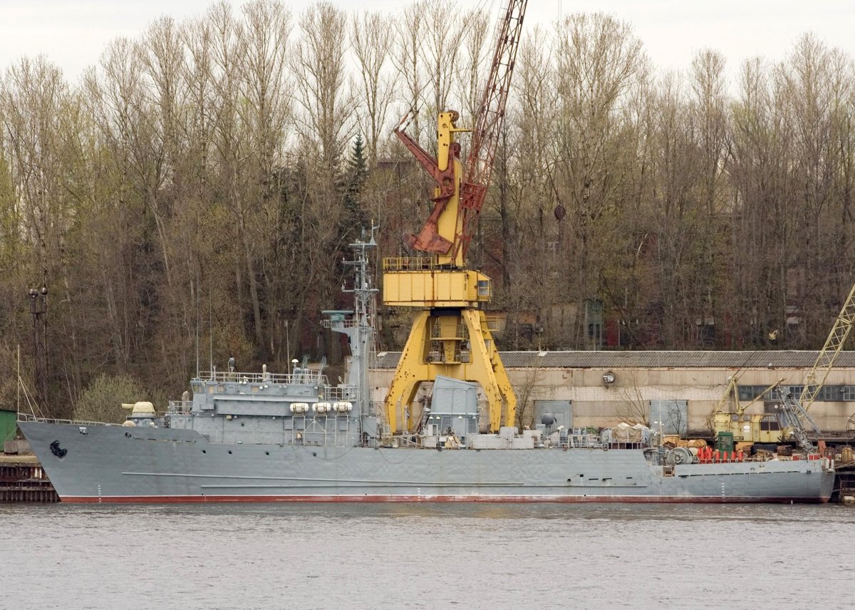 Морской тральщик Валентин Пикуль