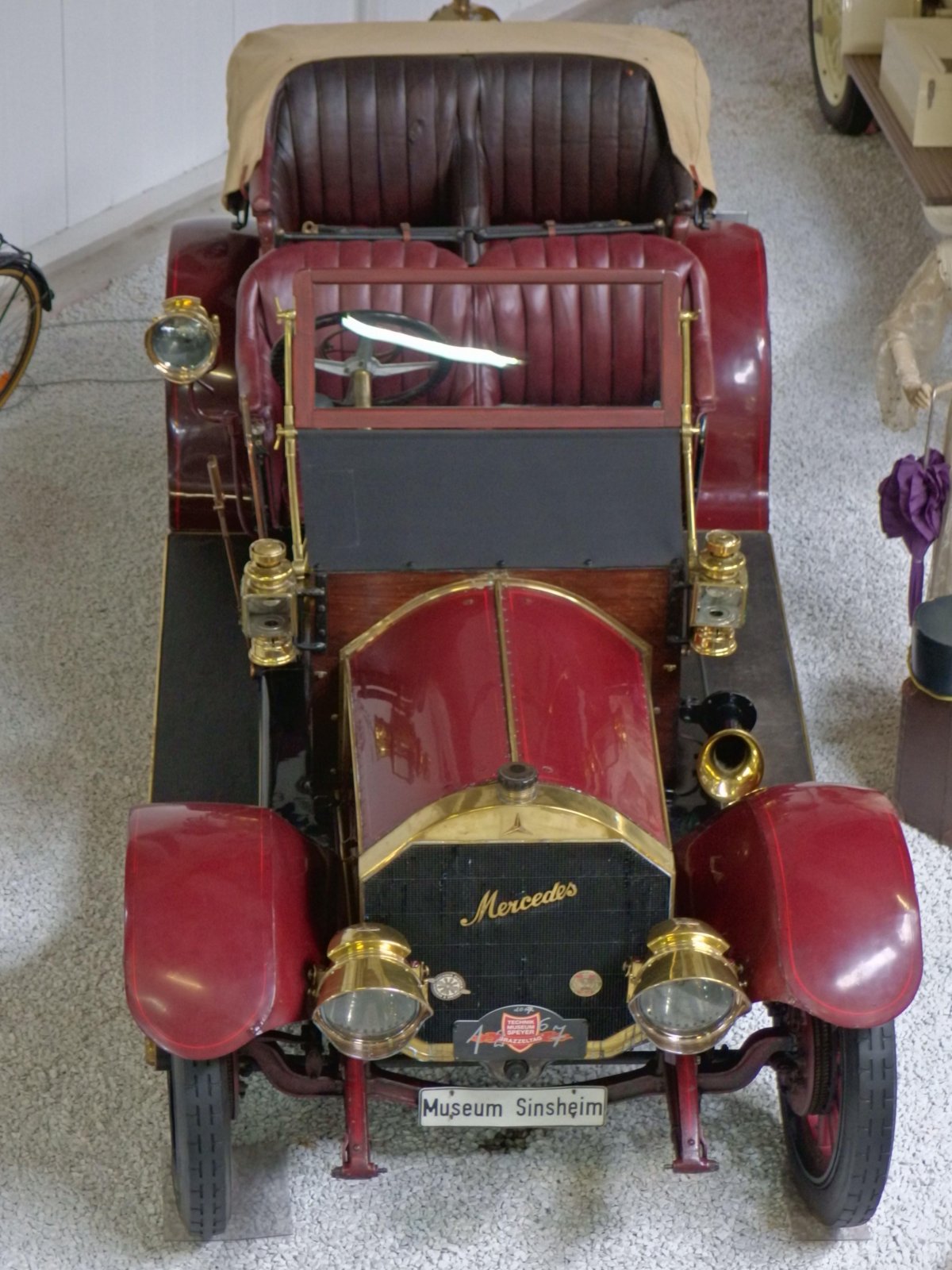 Трехколесный автомобиль 1909