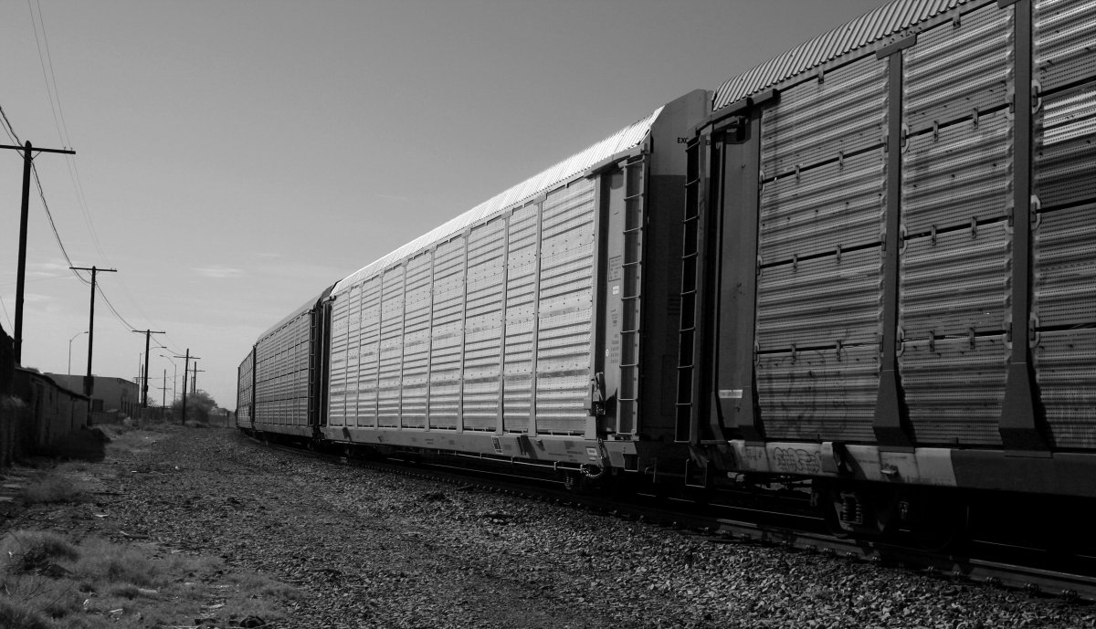 Грузовой поезд