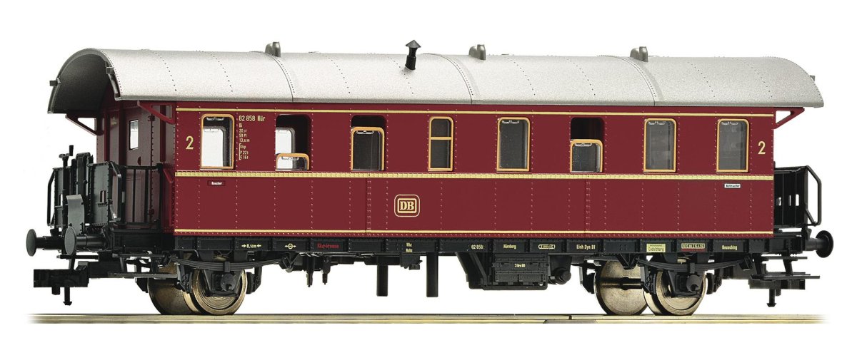 Трехосный пассажирский вагон 1900