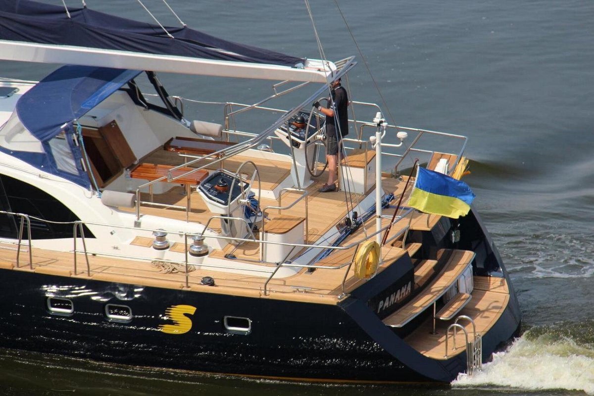 Яхта 67cs
