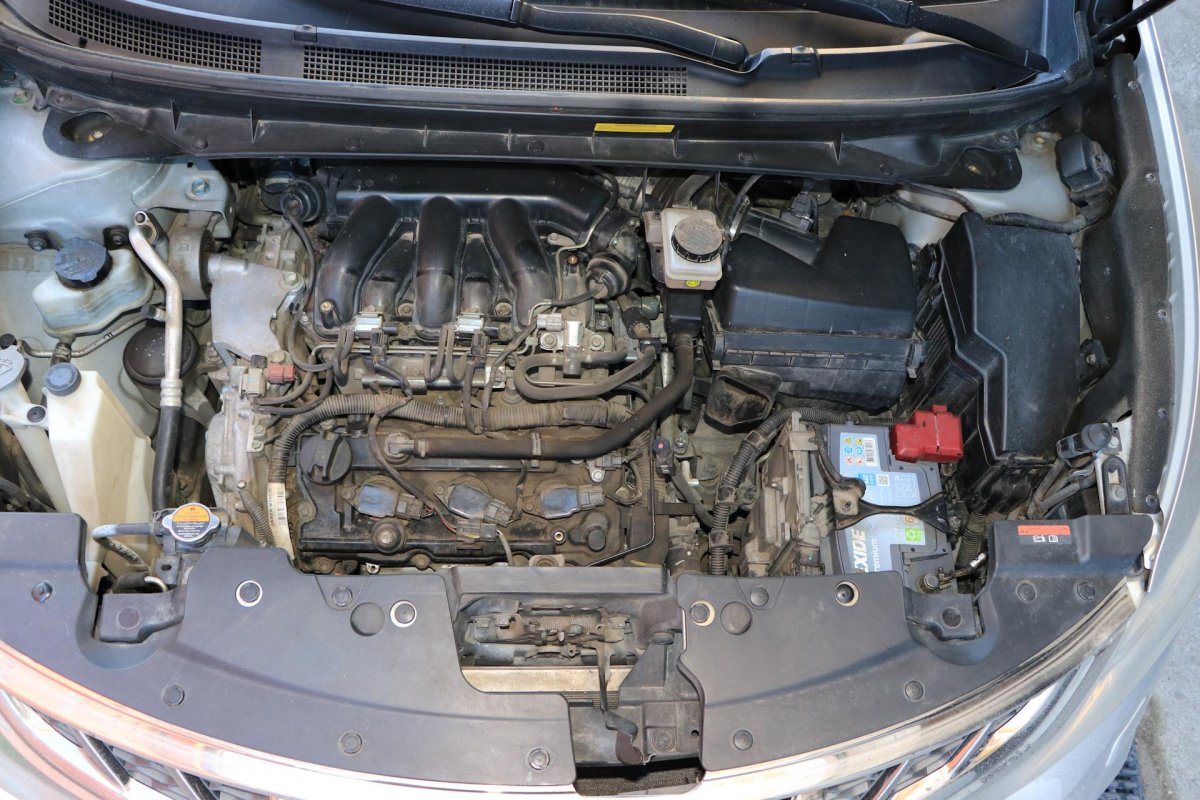 Ниссан ноут 2008 под капотом