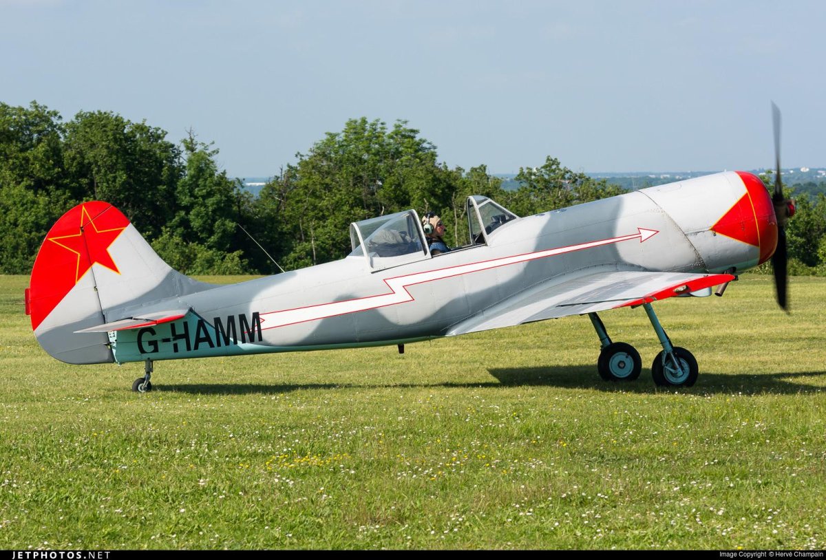 Як-50
