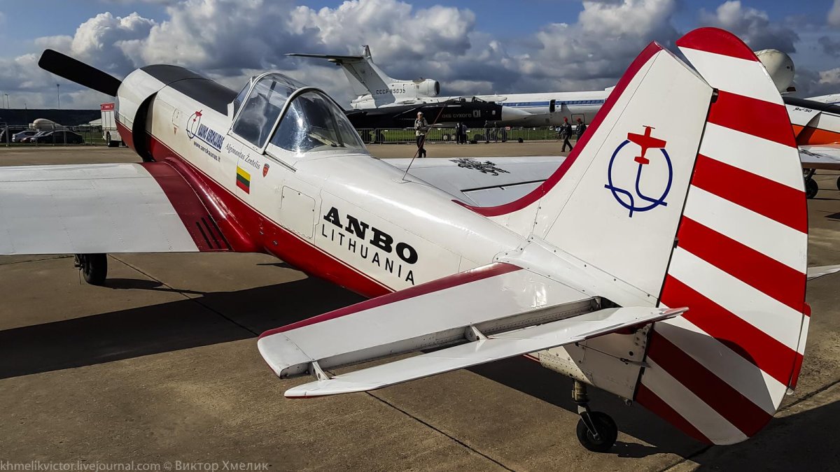 Yak-50