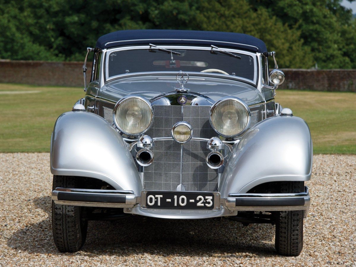 Мерседес Бенц 540к