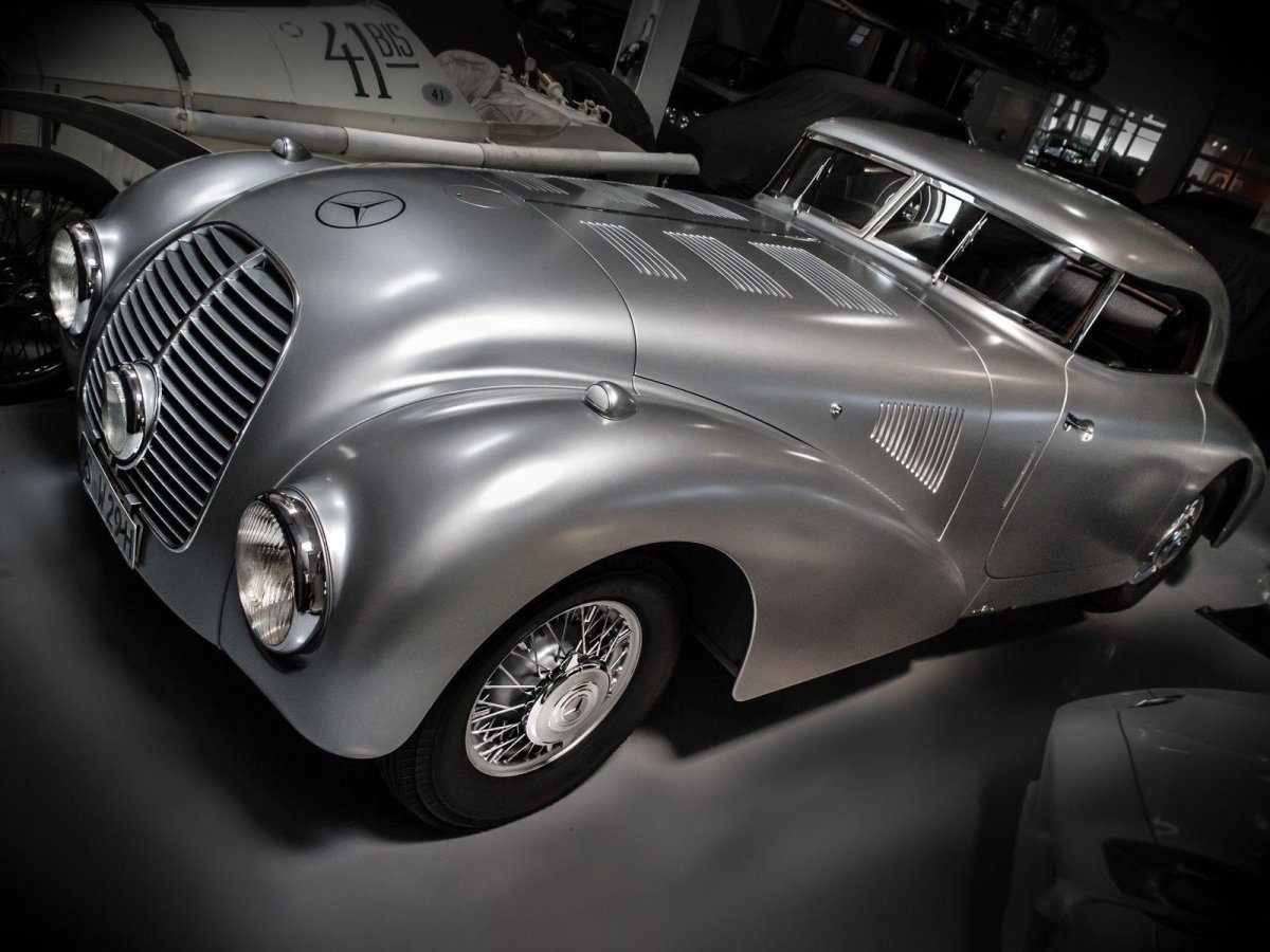 Mercedes 540 Restoration
