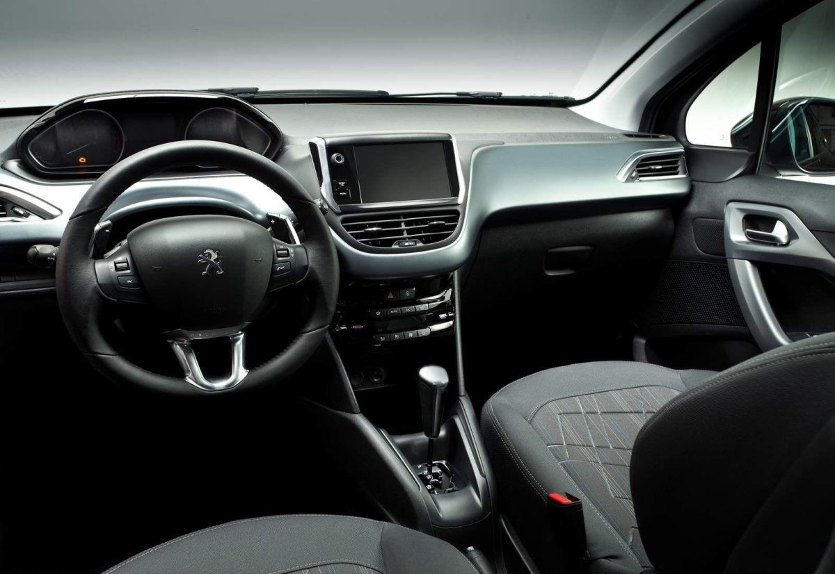 Peugeot 208 Interior
