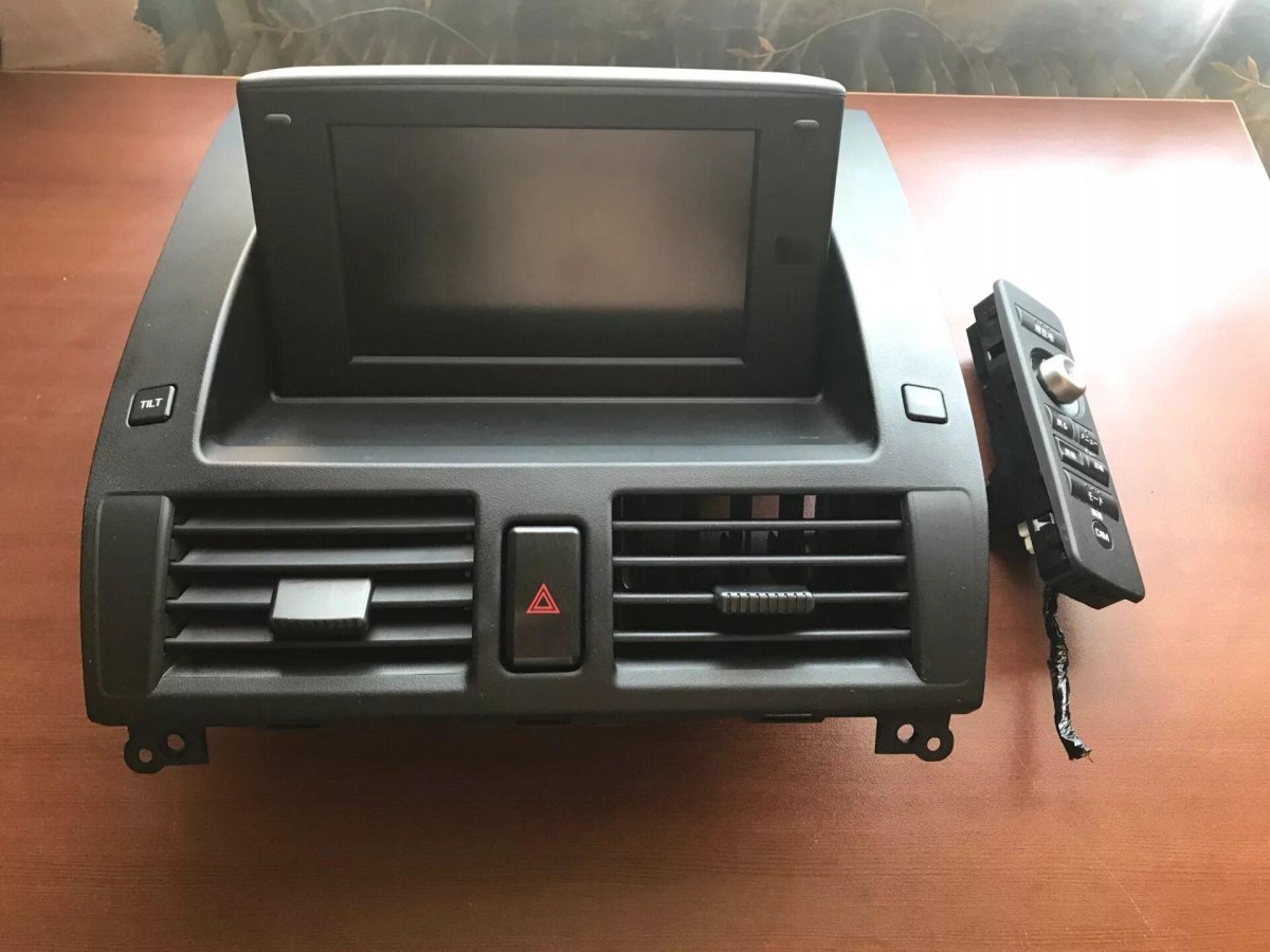 OEM монитор Mazda 3 BK