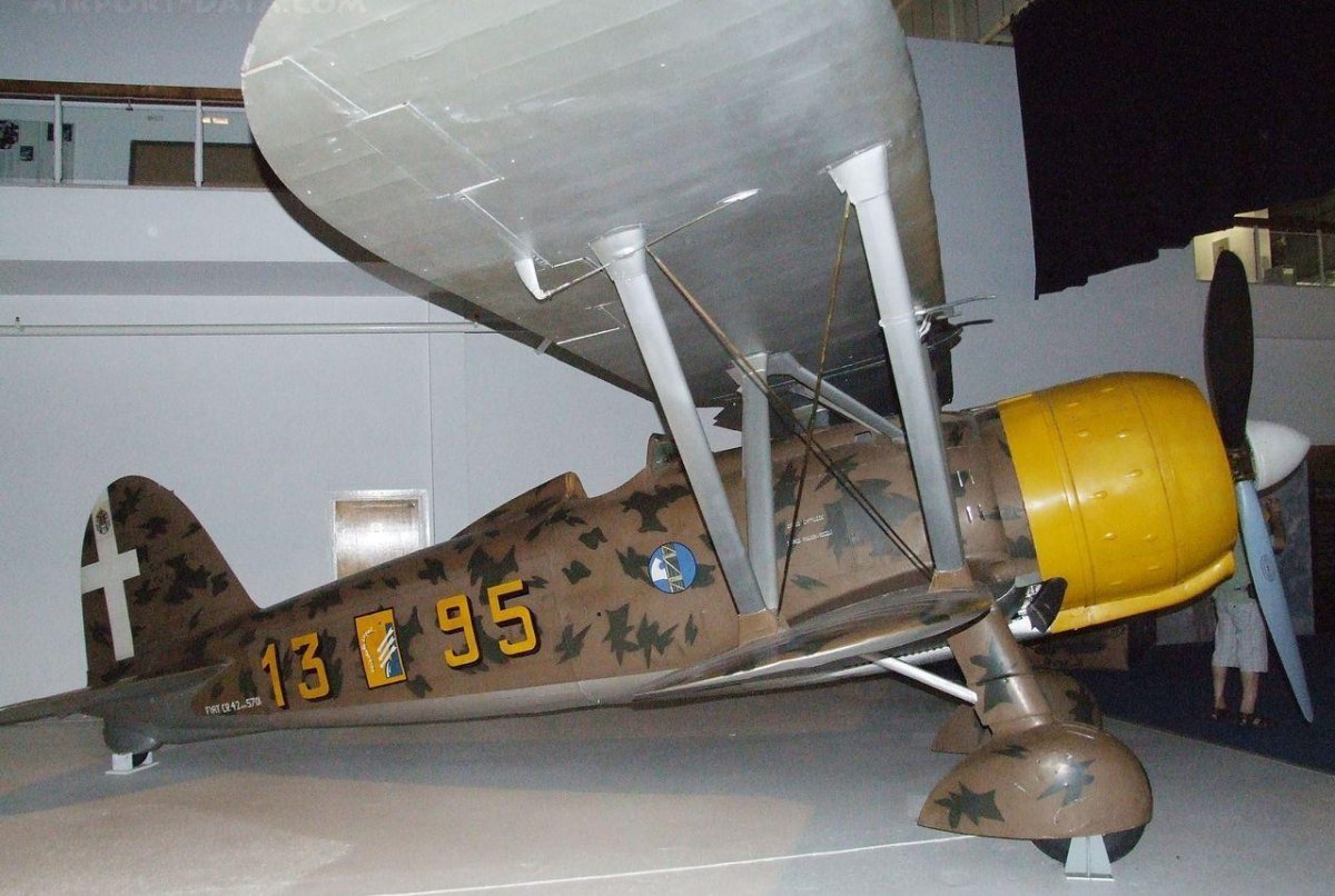 Fiat CR.42 Falco Italeri