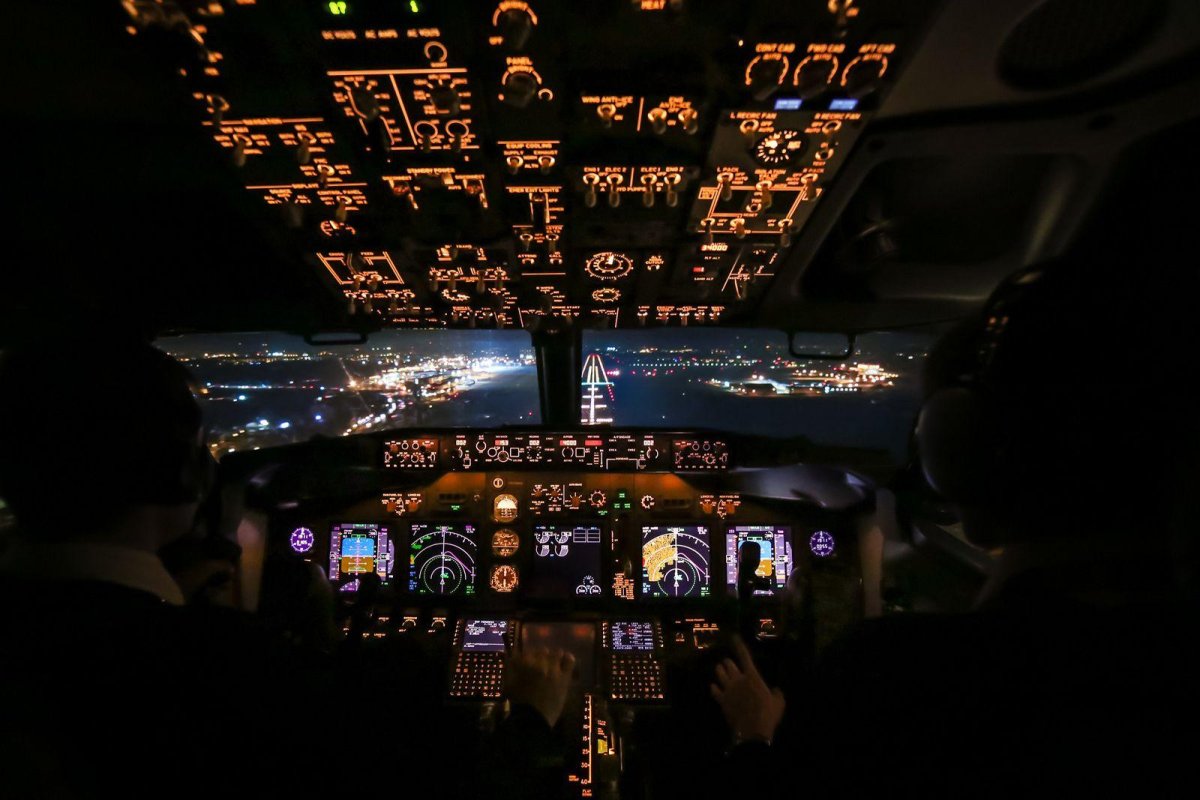 Боинг 737 кабина