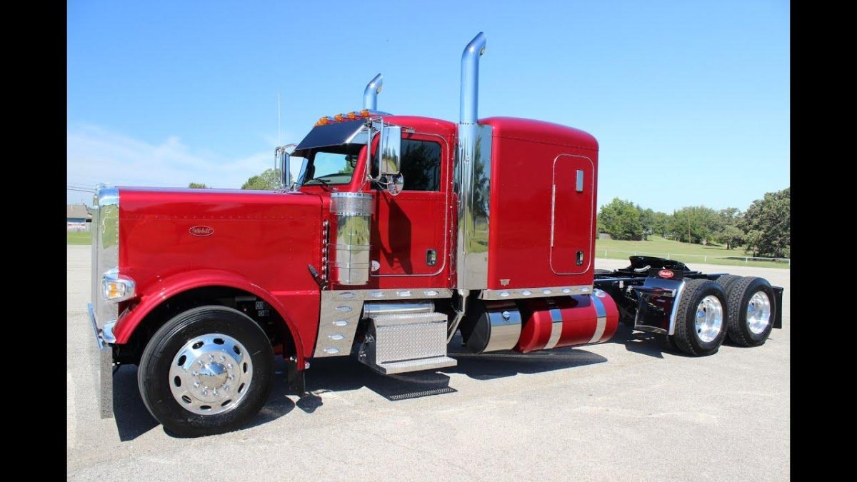 Peterbilt 389 Flat Top