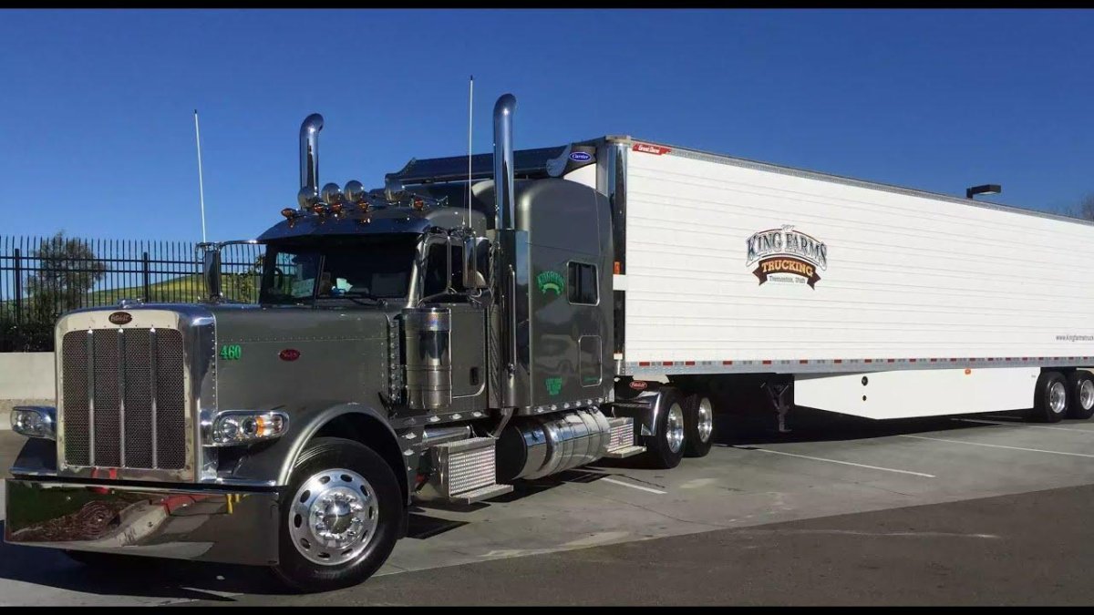 Американские тягачи Петербилт 389