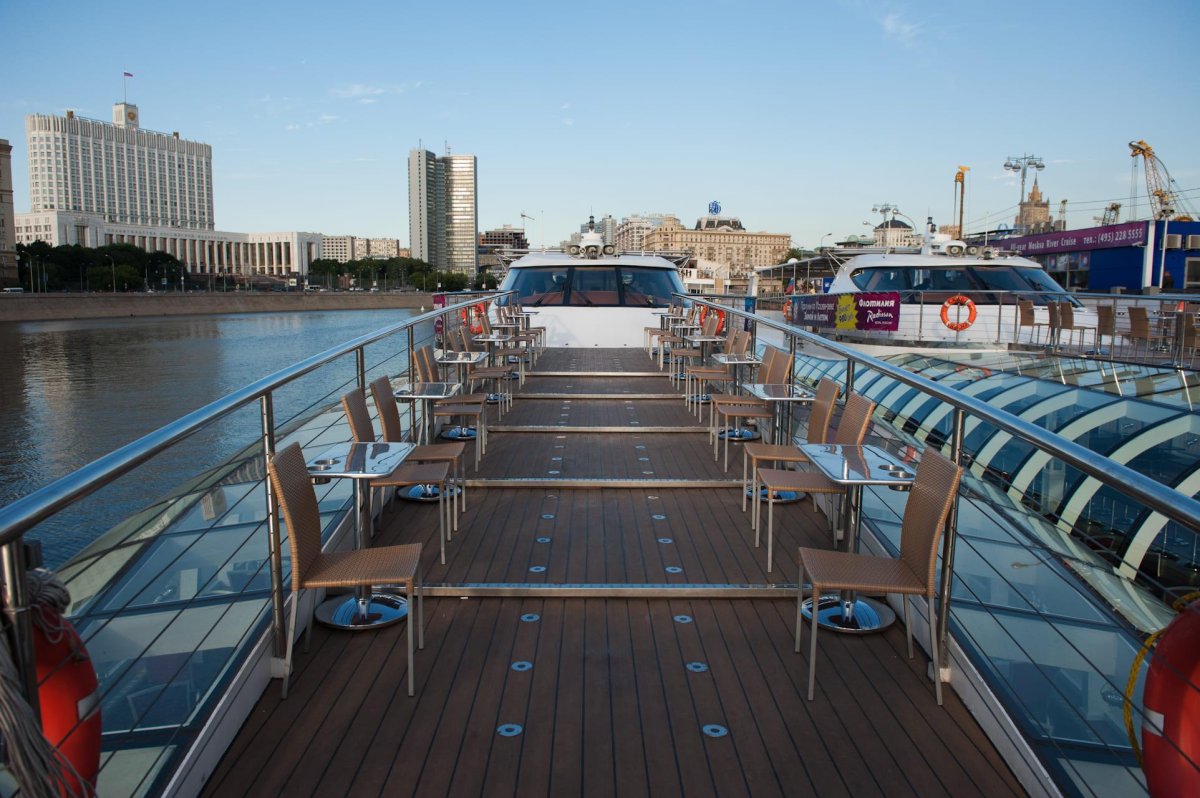 Теплоход Москва река Рэдиссон