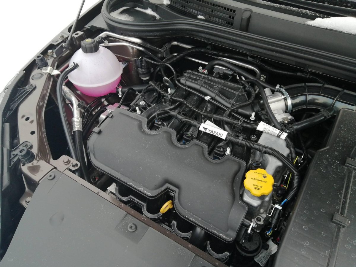 Лада Веста 21129