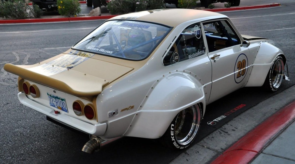 Mazda r100