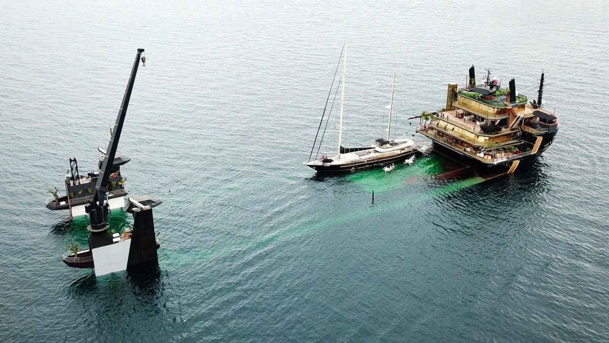 Полупогружные суда