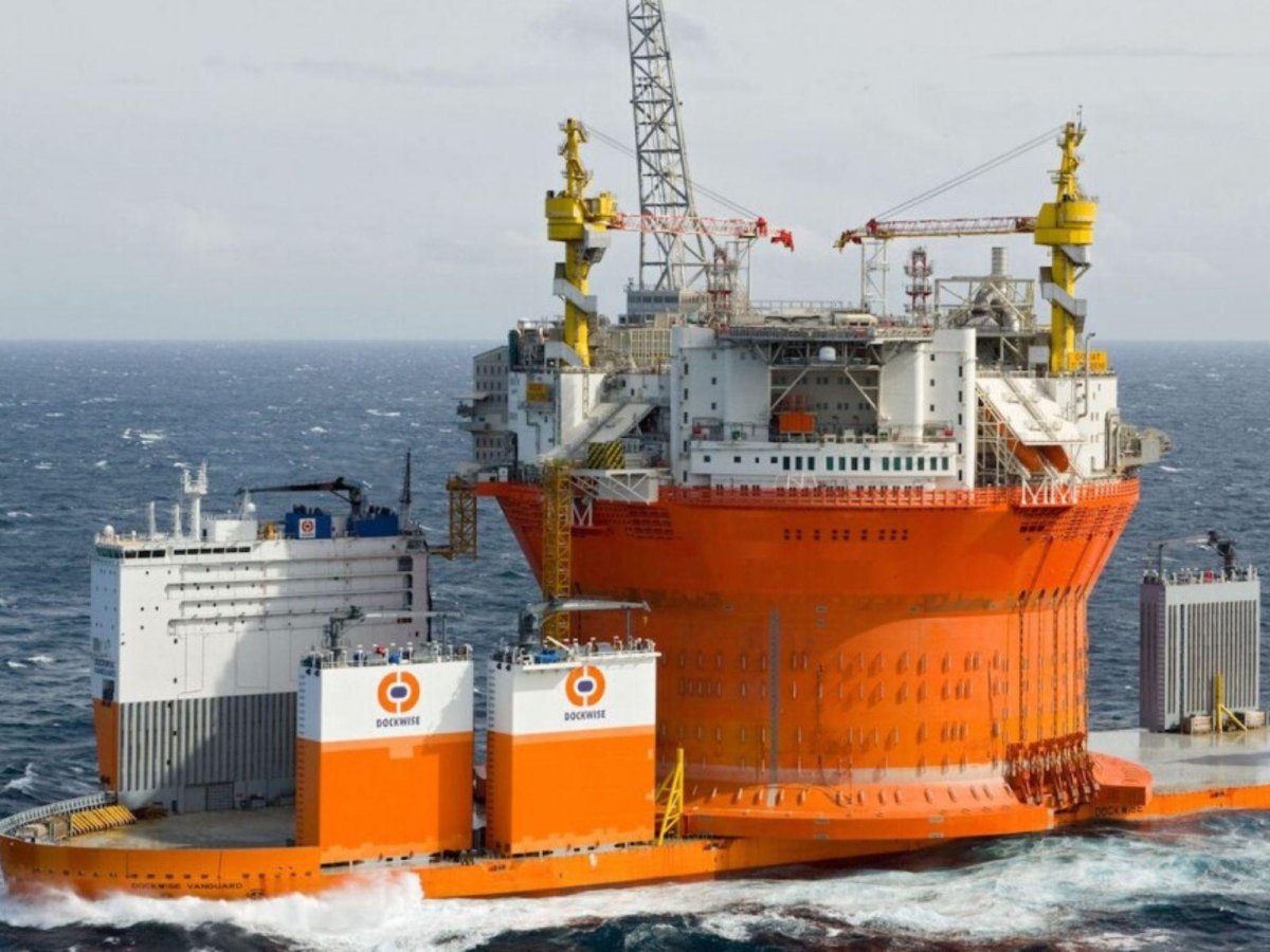 Dockwise корабль