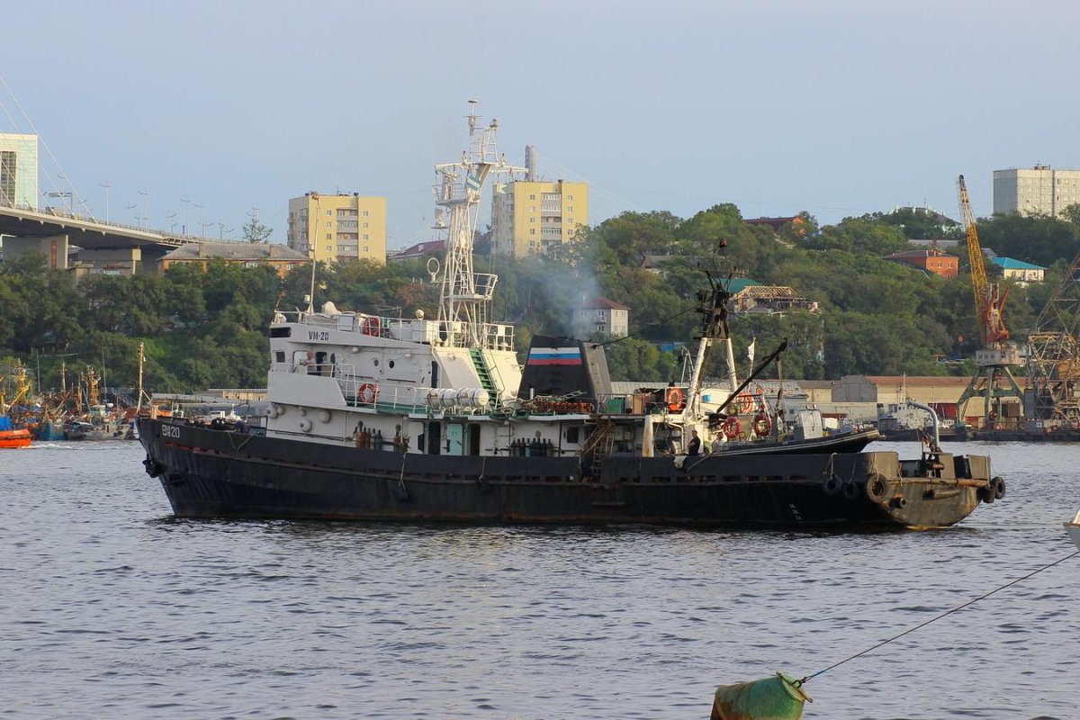 Водолазный катер «ВМ-250»