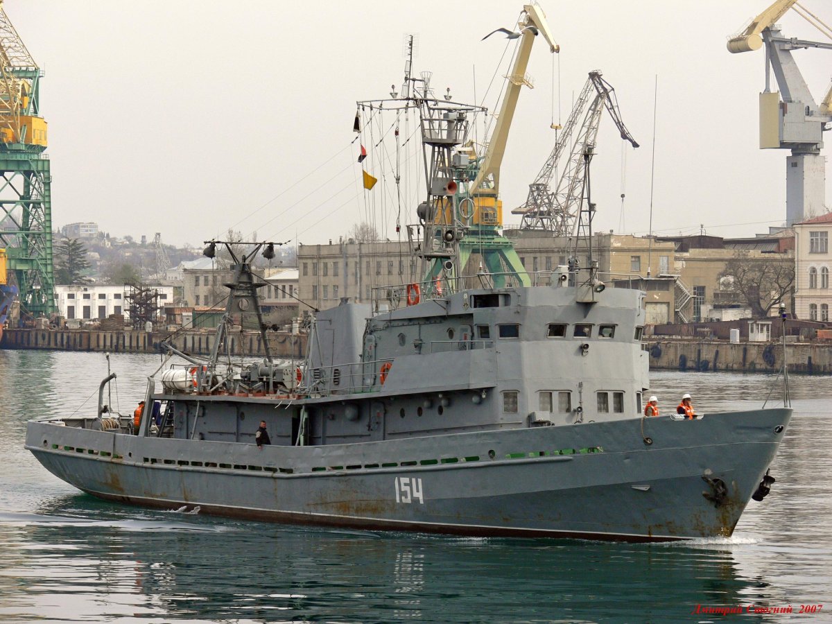 Морской водолазный бот пр. 535