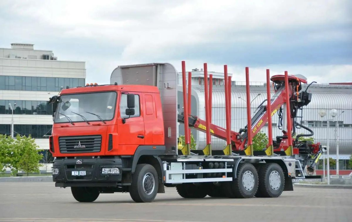 МАЗ лесовоз 631228