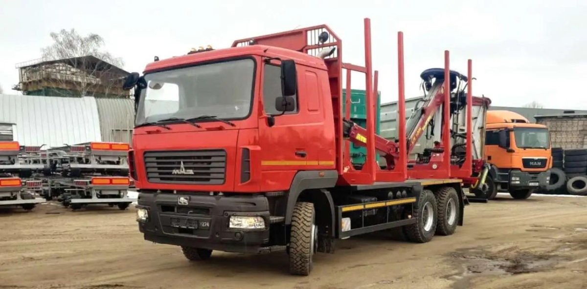 КМУ TAJFUNLIV 150k лесовоз