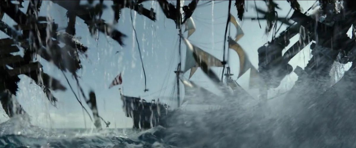 Корабль из пиратов Карибского моря Летучий голландец