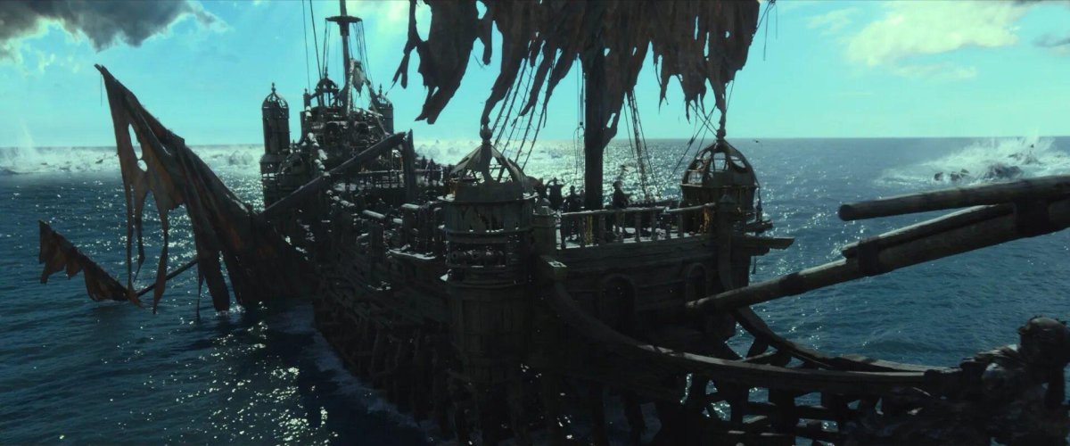 Пираты Карибского моря корабль Салазара