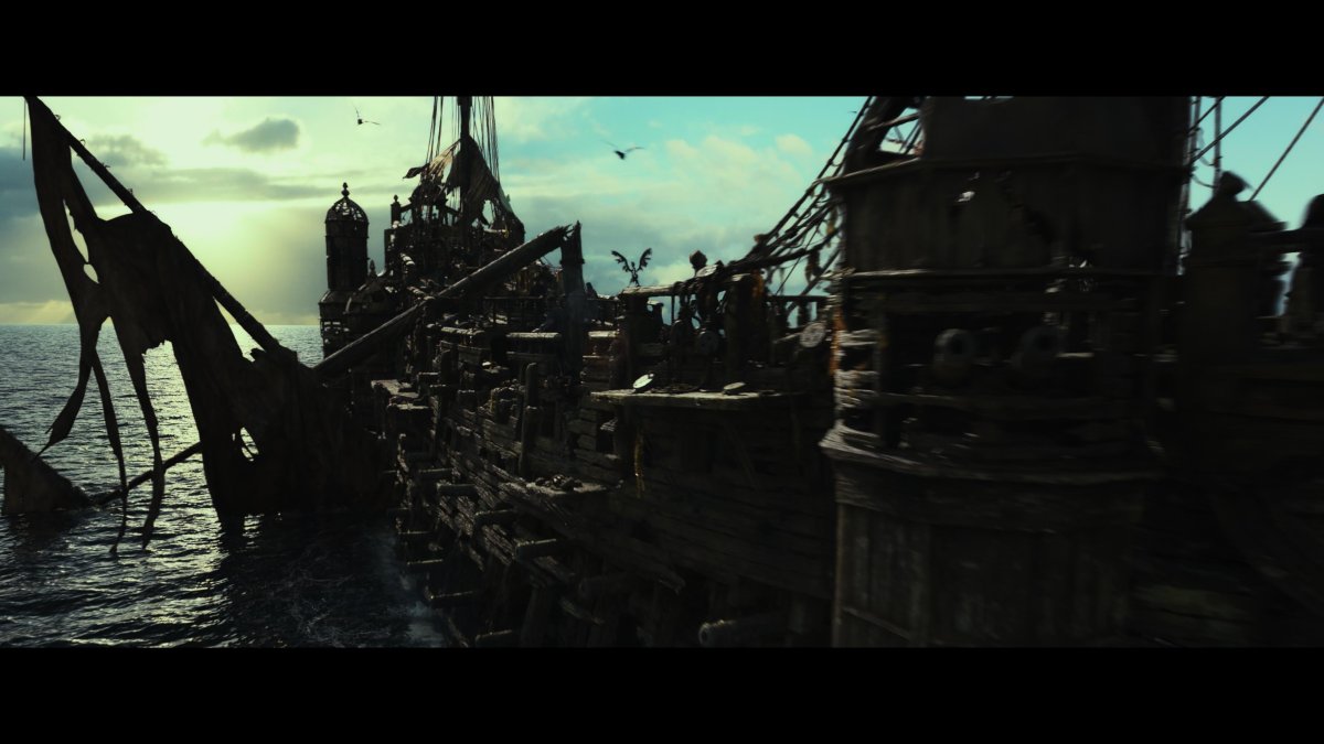 Пираты Карибского моря корабль Салазара